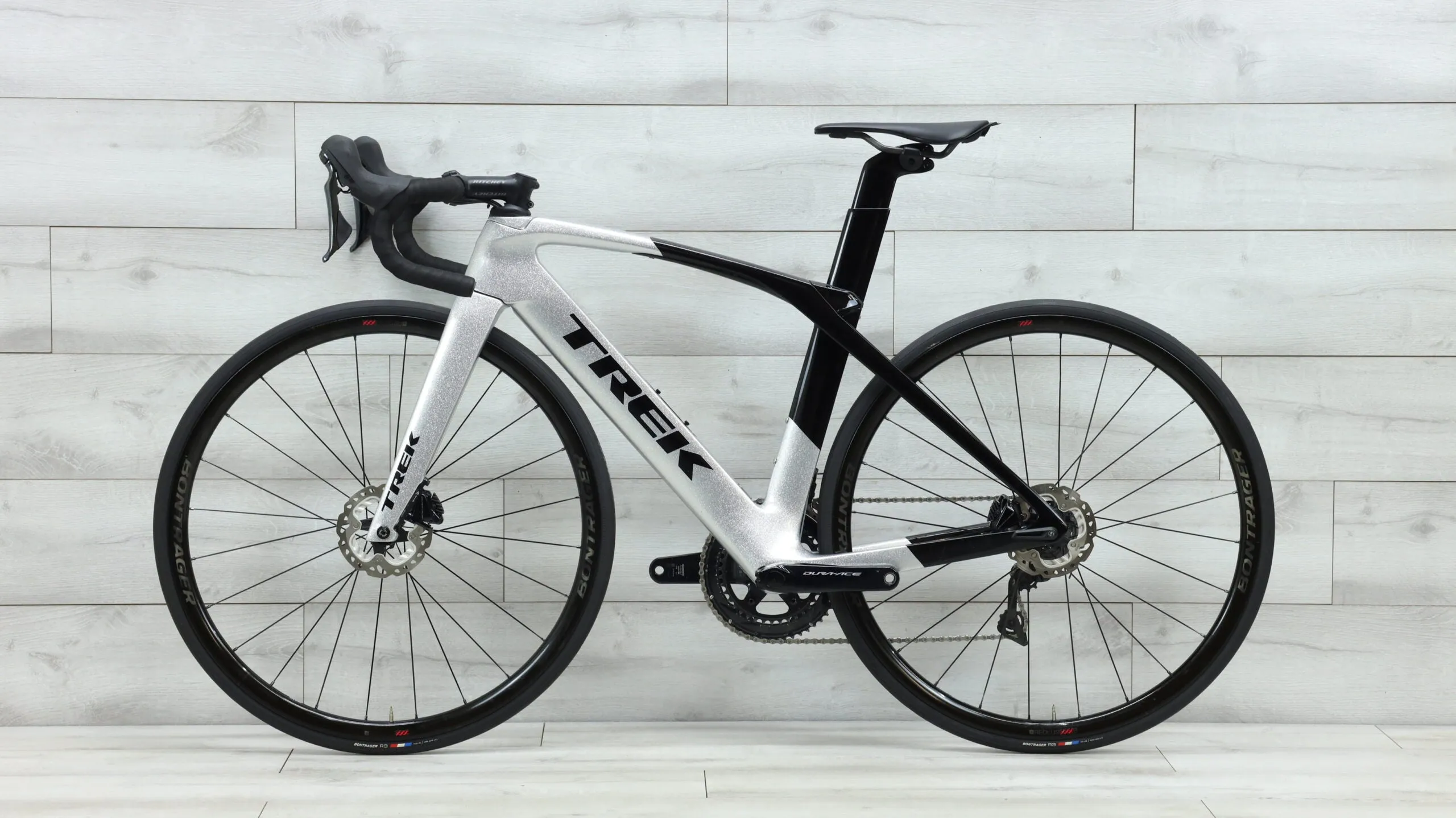 2019 Trek Madone SL  Road Bike - 52cm