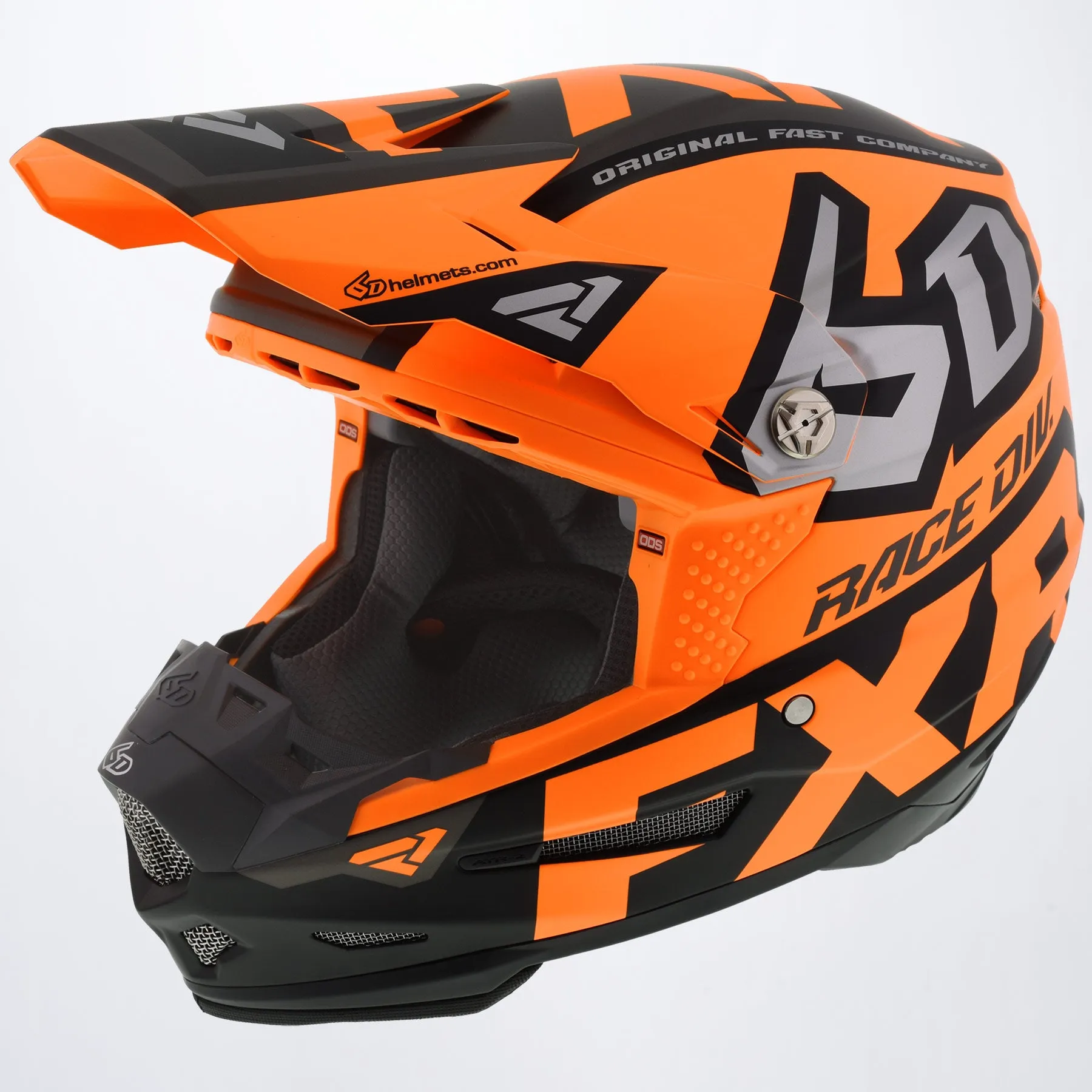 6D ATR-2 Race Div Helmet