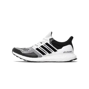 Adidas Mens Ultraboost 1.0 DNA Shoes