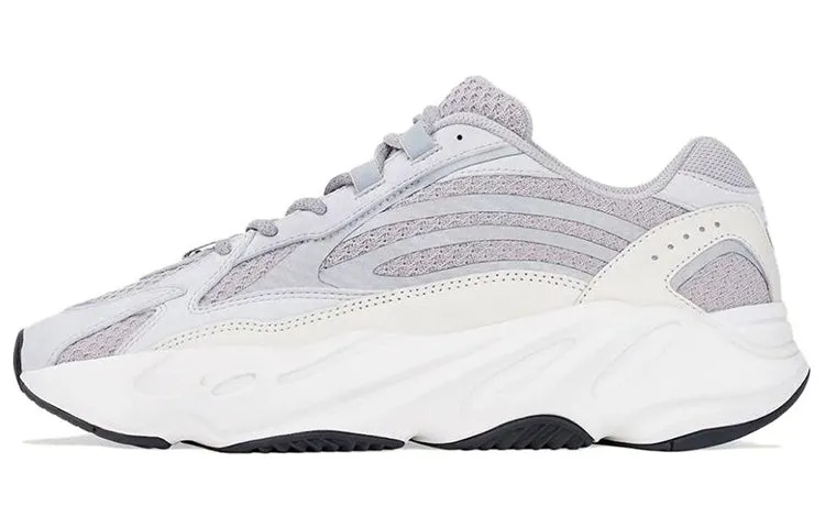 Adidas Originals Yeezy Boost 700 V2 Static (2018/2022), grey/white