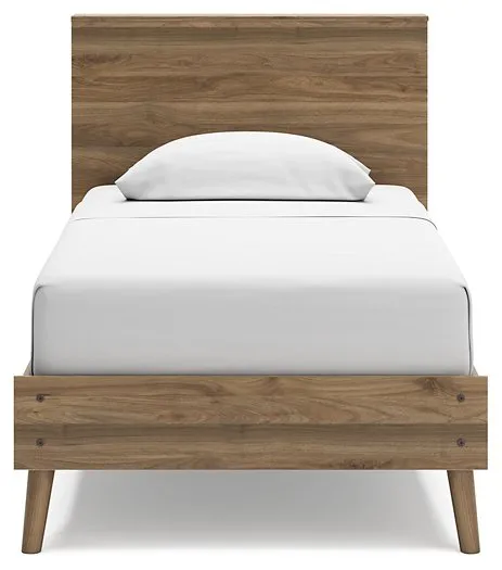 Aprilyn Bed