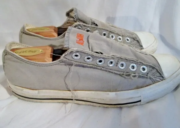 CONVERSE ALL STAR LOWRISE Sneaker Trainer CHUCKS Athletic Shoe 9.5 GRAY