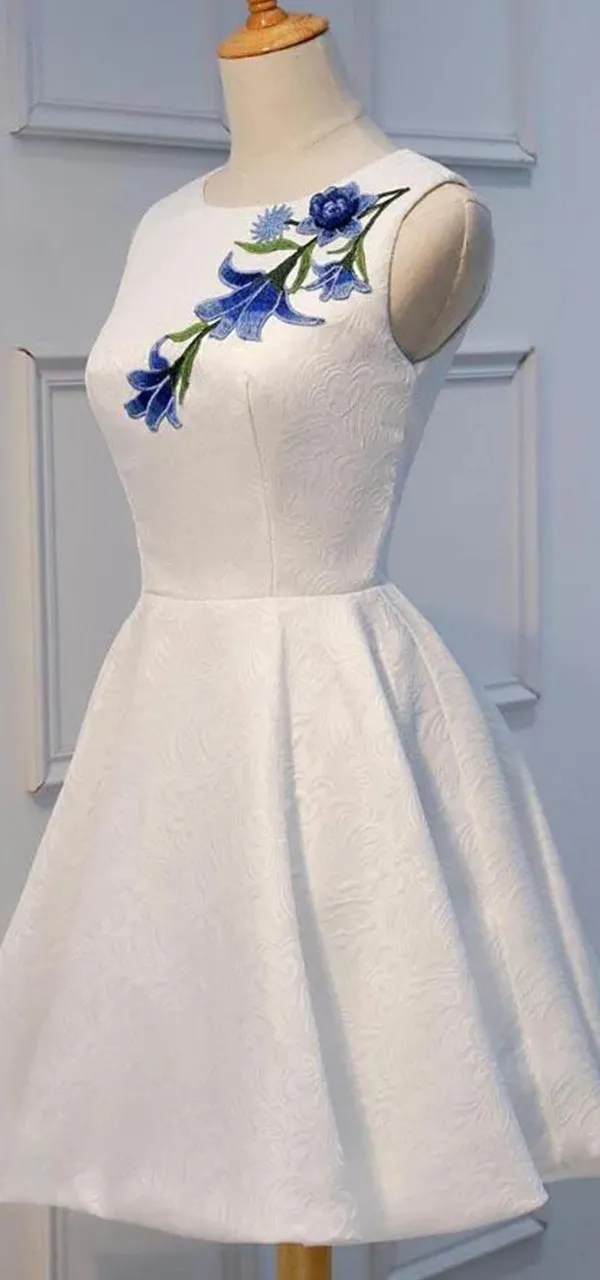 Elegant Jewel A-line White Short Satin Homecoming Dresses Online, HD0677