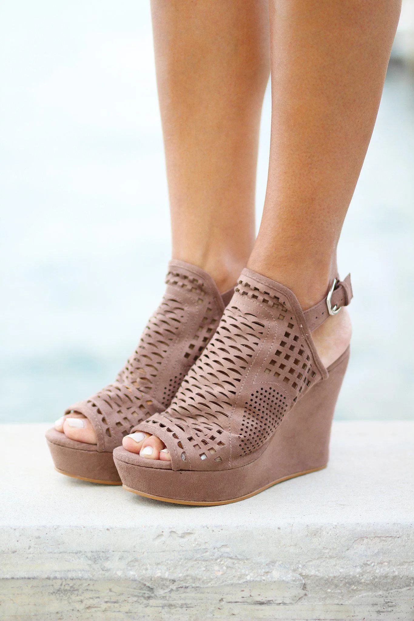 European Cafe Taupe Wedges