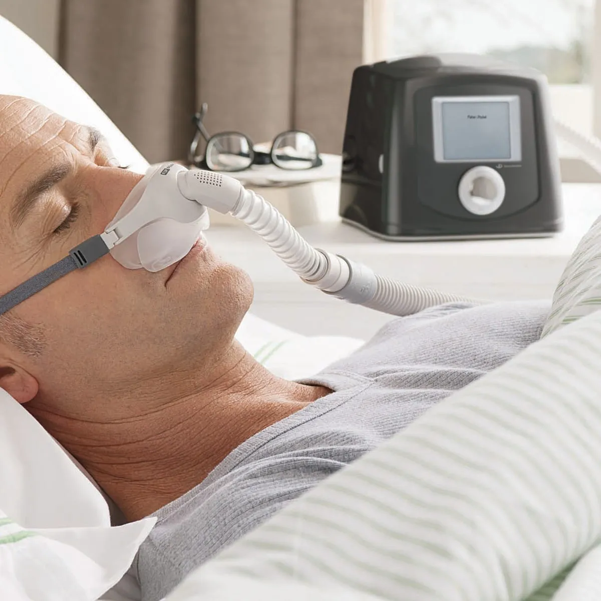 F&P ICON  NOVO Humidified CPAP Machine - DISCONTINUED