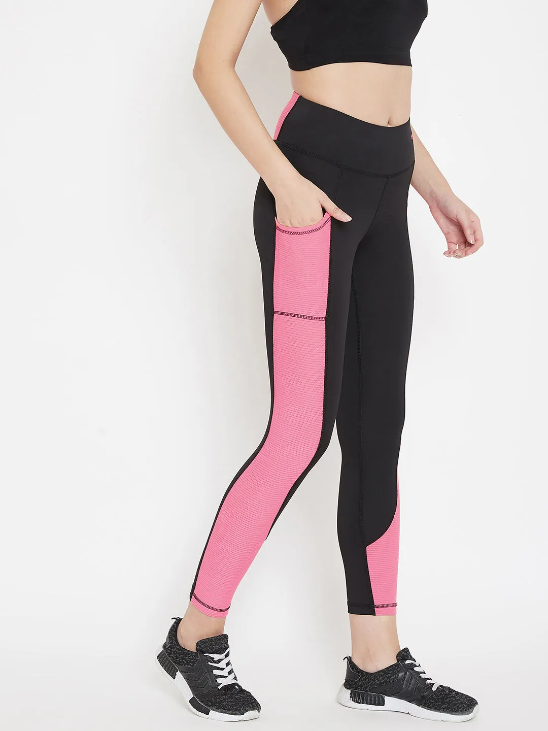 JUMP USA Women Black & Pink Colourblocked Active Wear Tights