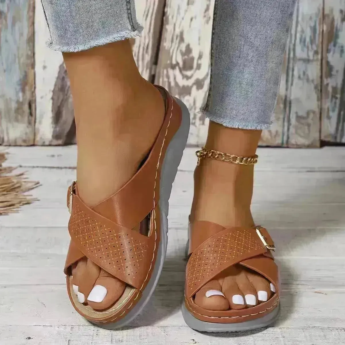 New Buckle Cross-design Slippers Summer Wedges Sandals Fashion Women's Beach Shoes