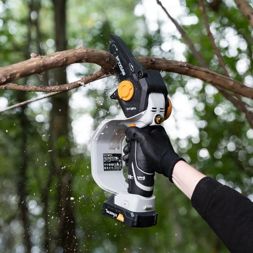 Nexxsaw® Cordless Compact Chainsaw 18V 6''