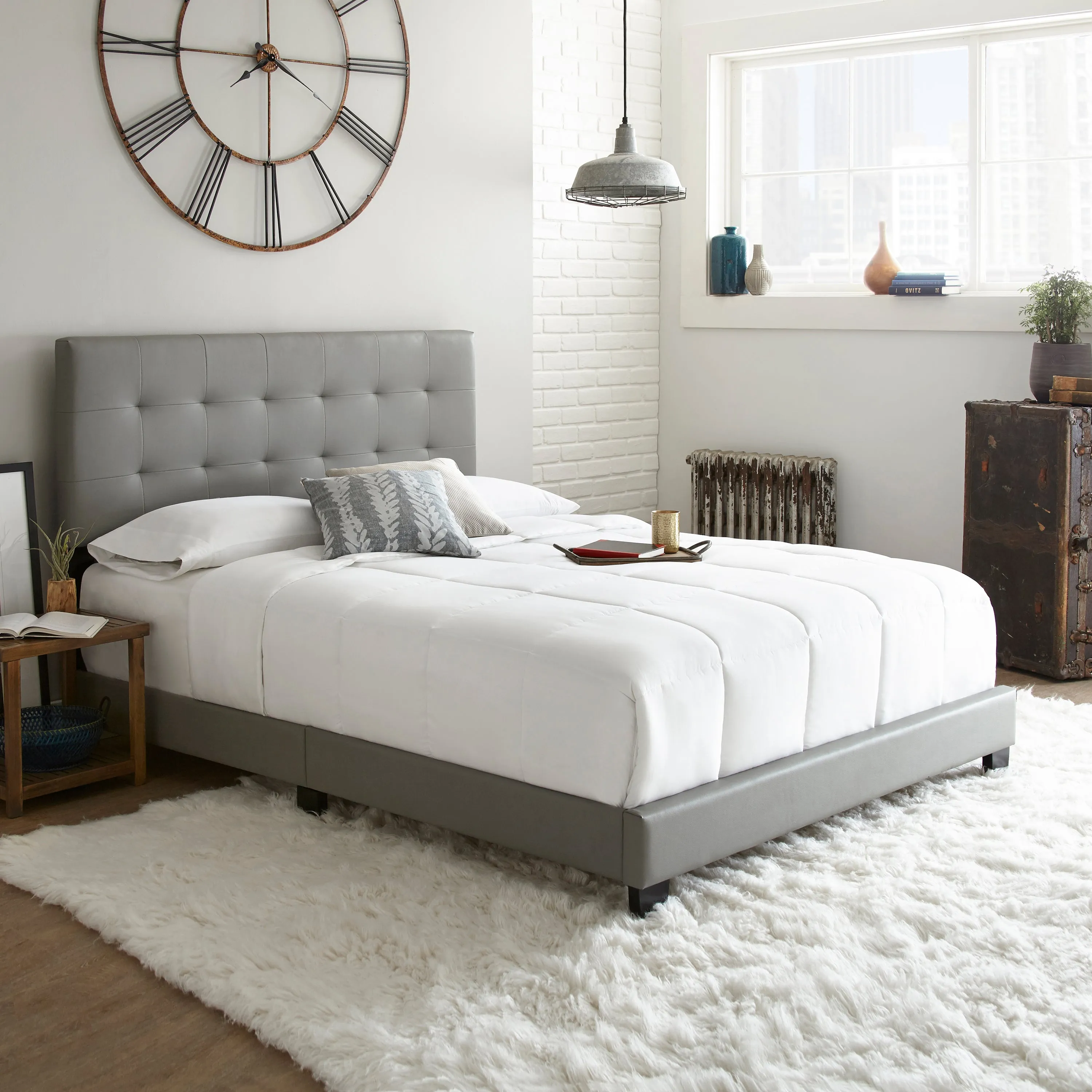 Roma Upholstered Platform Bed