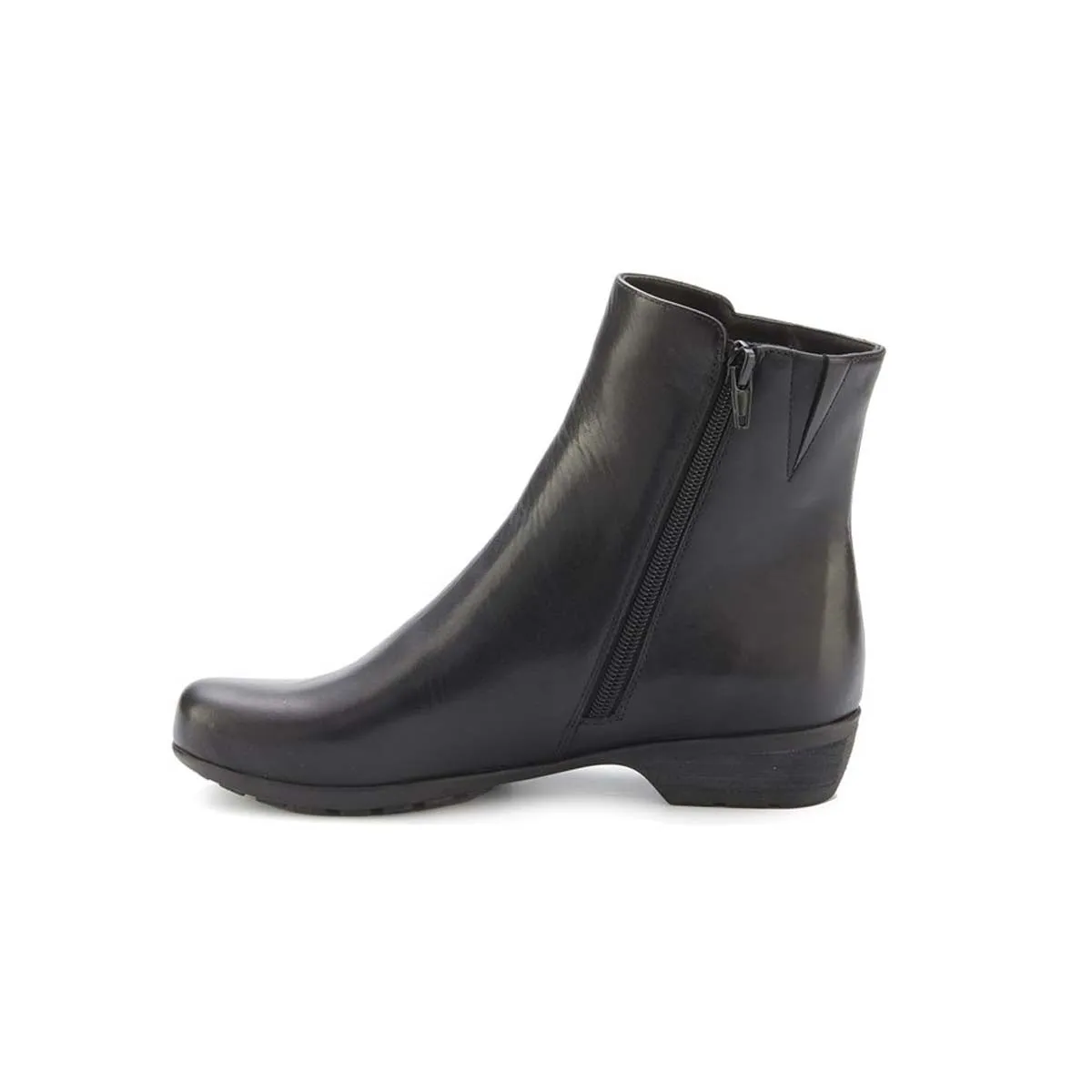 Ros Hommerson Elsie Women's Inside Zipper Ankle Bootie In Black