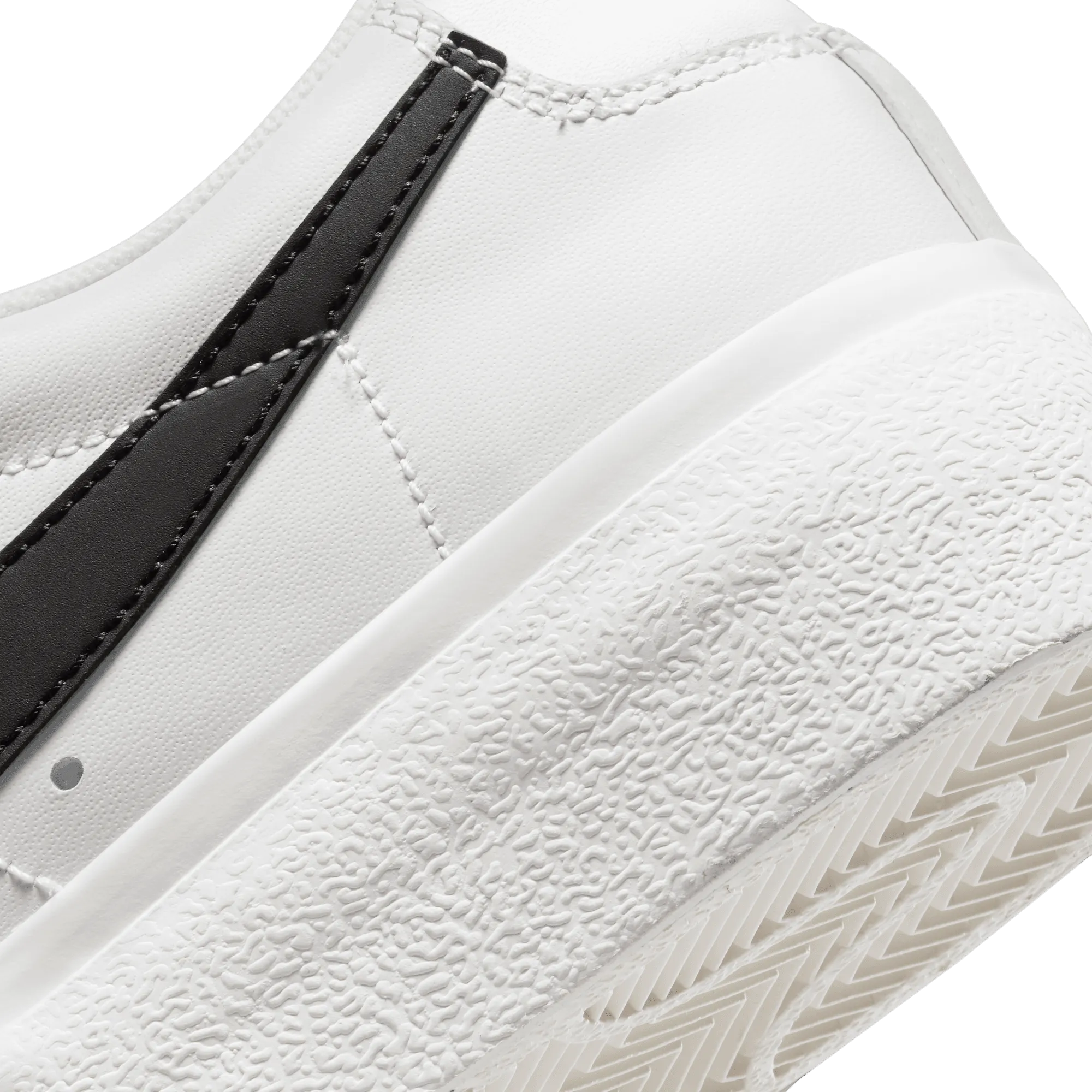 Womens Nike Blazer Low Platform 'White/Black'